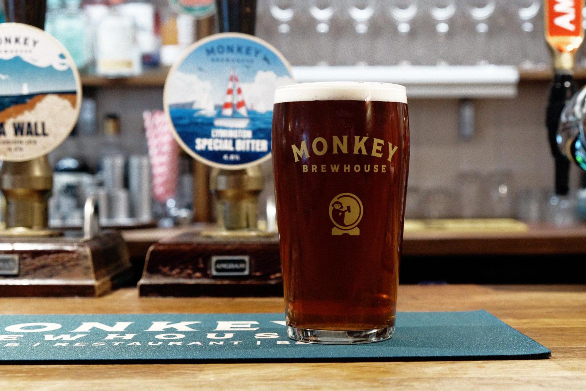 فندق Monkey Brewhouse ليمنجتون المظهر الخارجي الصورة